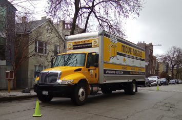 Same-day movers moving truck